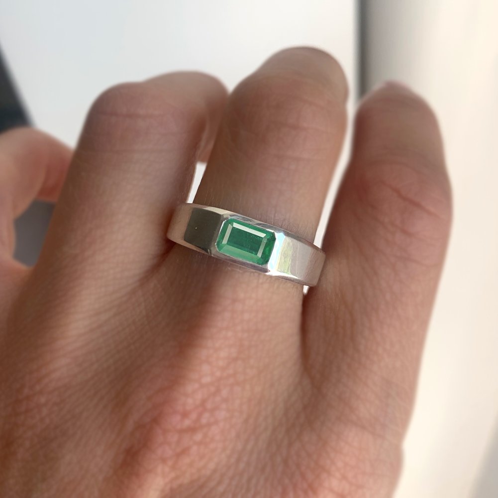 Men's Emerald Ring 2.58 Ct. 18K White Gold | The Natural Emerald Company